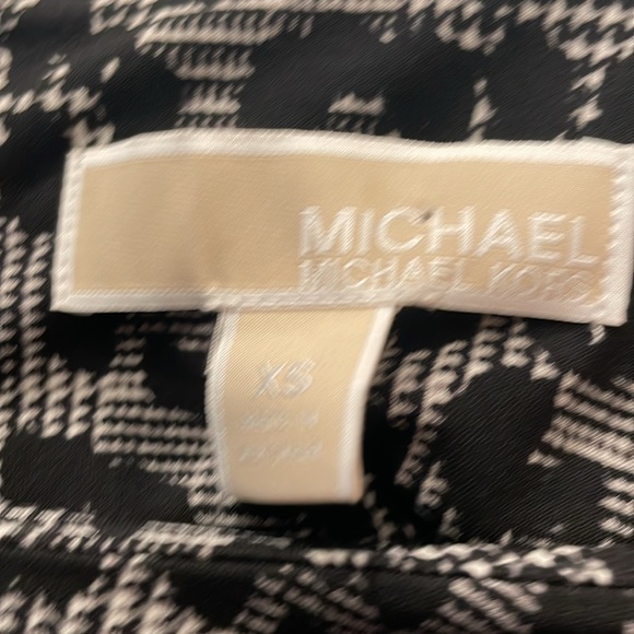 MICHAEL Michael Kors XS Black Leopard Print Long Sleeved Dress - Picture 2 of 11